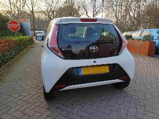 Toyota Aygo 1.0 VVT-i x-fun picture 13
