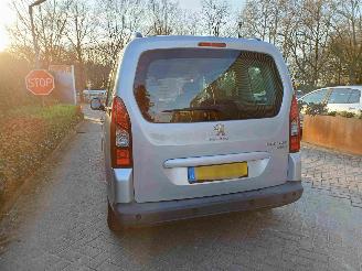 Peugeot Partner Tepee 1.6 VTi Access picture 16