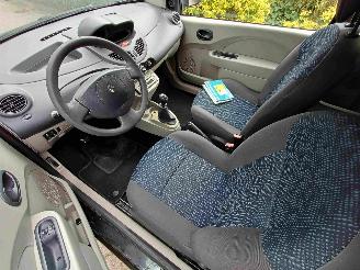 Renault Twingo 1.2 Acces airco MOTORSCHADE picture 7