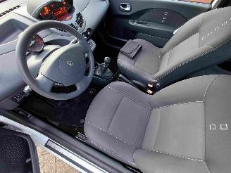 Renault Twingo 1.2-16V Dynamique picture 5
