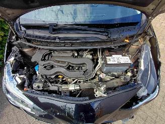 Toyota Aygo 1.0 VVT-i x-play picture 10