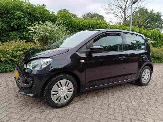 skadebil auto Volkswagen Up! 1.0 high up ! BlueMotion 2015/6