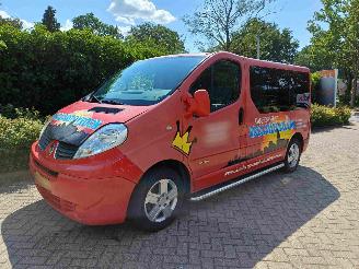 uszkodzony samochody osobowe Renault Trafic Passenger 2.0-16V  L1H1  9 persoons Authentique 2009/1