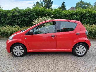 Toyota Aygo 1.0 VVT-i Now airco 5drs picture 10