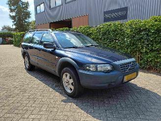 Coche accidentado Volvo Xc-70 2.5 T Comfort Line LPG/G3 2003/1