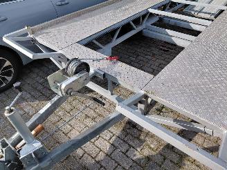 -  Peters 2700 autoambulance 2040 kg laadvermogen picture 9