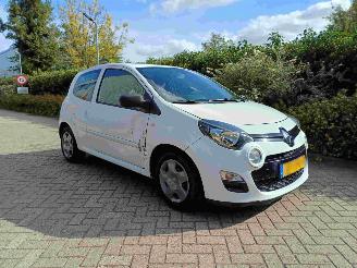 Renault Twingo 1.2 16V Acces picture 3