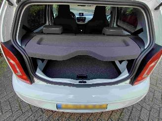 Volkswagen Up! 1.0 high up! BlueMotion White navi & ac picture 9