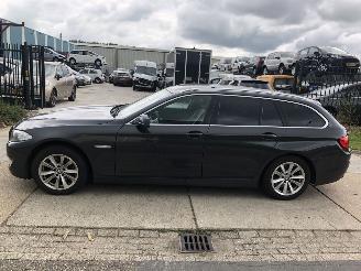 krockskadad bil auto BMW 5-serie 520i Touring Aut High Executive 2012/1