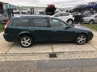skadebil auto Ford Mondeo 2.5 v6 automaat combi 2006/5
