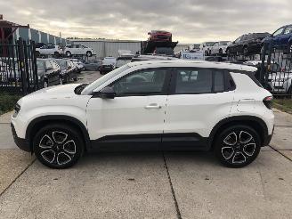 Coche accidentado Jeep Avenger 54kWh Longitude 2025/1