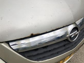 Opel Corsa 12i 16v picture 11