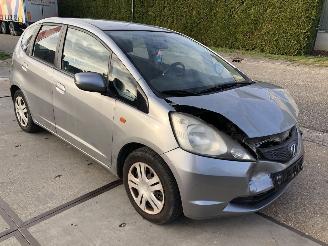 Honda Jazz 12i Vtec Airco picture 3