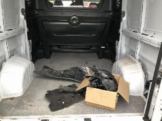 Opel Movano 2.2D 88kW E6 Dubb Cab picture 14