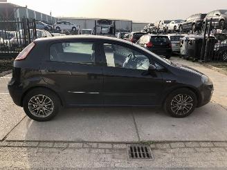 Schadeauto Fiat Punto Evo 1.3D M-Jet Mylife E5 2012/1