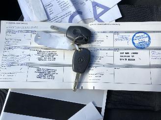 Renault Twingo 12i 16v Airco picture 9