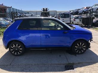 Voiture accidenté Honda e- Advance 2021/12