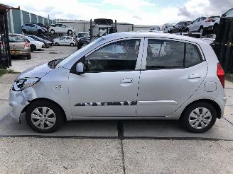 skadebil auto Hyundai I-10 Airco 74000 km 2011/6