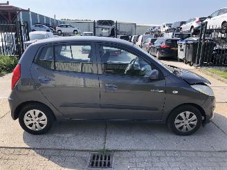 Voiture accidenté Hyundai I-10 1.0i E5 Airco 65000 km 2012/11