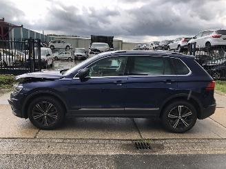 krockskadad bil auto Volkswagen Tiguan 2.0tdi 110kW Automaat 2020/1