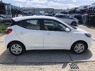  Hyundai I-10 1.0i 49kW E6 Comfort AIRCO 2023/3