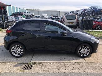 Auto incidentate Mazda 2 1.5i 66kW E6 Luxury 2021/1