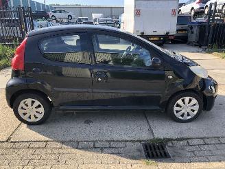 Coche accidentado Peugeot 107 Airco 138000 km 2011/10