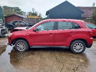 Salvage car Mitsubishi ASX 1.6 intro cleartec 2011/6