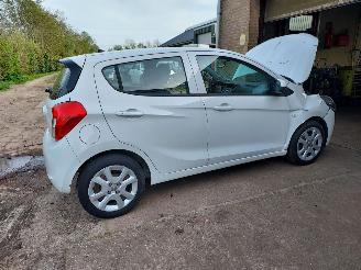 Coche siniestrado Opel Karl  2018/10