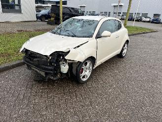 Vrakbiler auto Alfa Romeo MiTo 1.4 t 2010/4