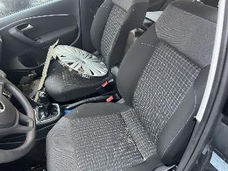 Volkswagen Polo  picture 7