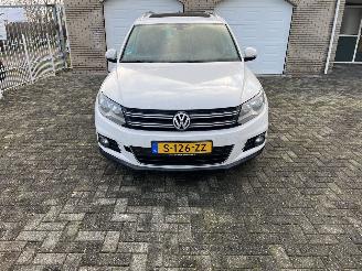 Volkswagen Tiguan Weinig km !! picture 8
