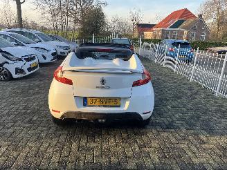 Renault Wind 1.6 16v Mooie auto weinig km !! picture 4