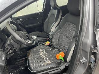 Renault Captur E-TECH HYBRID ca 75000 km !! picture 9