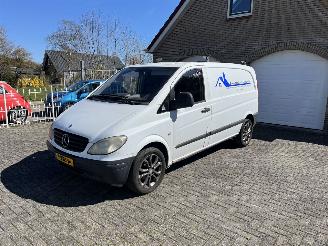 skadebil bedrijf Mercedes Vito 109cdi weinig km !! 2009/4