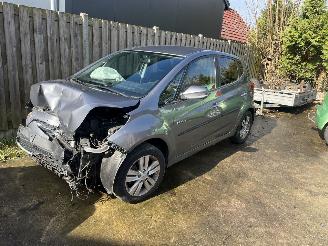 disassembly passenger cars Hyundai Ix20 1.6 2011/11