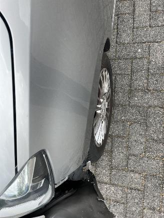 Volkswagen Up! High up !! picture 23