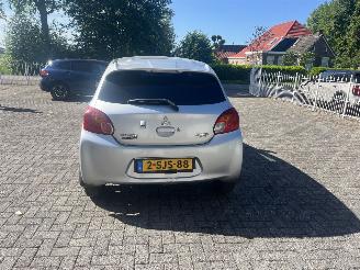 Mitsubishi Space-gear Automaat !! Zeer weinig km !! picture 4