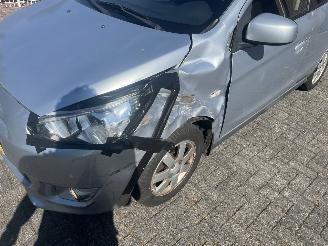 Mitsubishi Space-gear Automaat !! Zeer weinig km !! picture 21