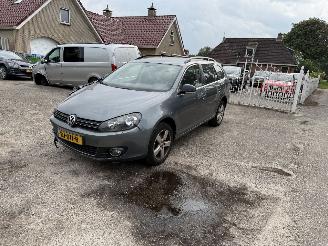 krockskadad bil auto Volkswagen Golf  2012/3