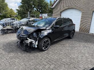 krockskadad bil auto Renault Clio Luxe uitvoering !! Weinig km !! 2017/9