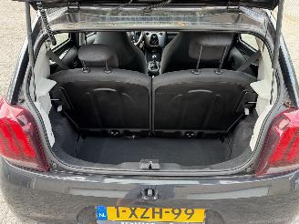 Peugeot 108  picture 14