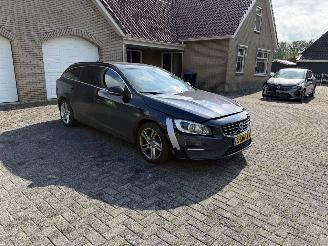 Volvo V-60 2.0 t5 automaat !! picture 7