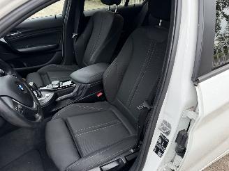 BMW 1-serie 118i picture 9