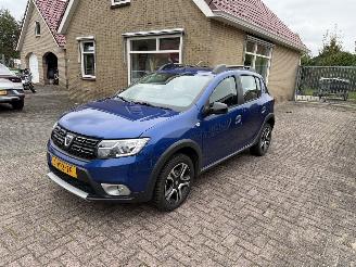 krockskadad bil auto Dacia Sandero Lpg weinig km !! 2020/10