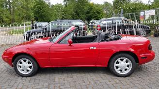 Mazda MX-5  picture 2