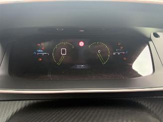 Peugeot 208 1.2 Puretech 100 GT picture 9