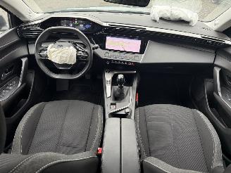 Peugeot 308 SW 1.2 Puretech Active picture 10