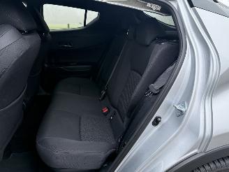 Toyota C-HR 2.0 Hybrid Dynamic picture 8
