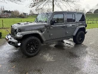 krockskadad bil auto Jeep Wrangler 4xe 380 Sahara BRUTE 2022/6
